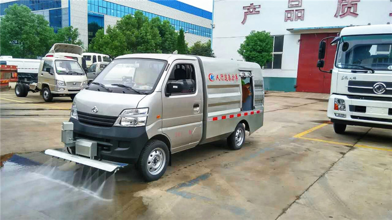 長安人行道養(yǎng)護(hù)車