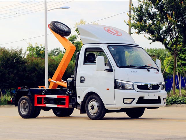 東風(fēng)途逸國(guó)六車廂可卸式垃圾車